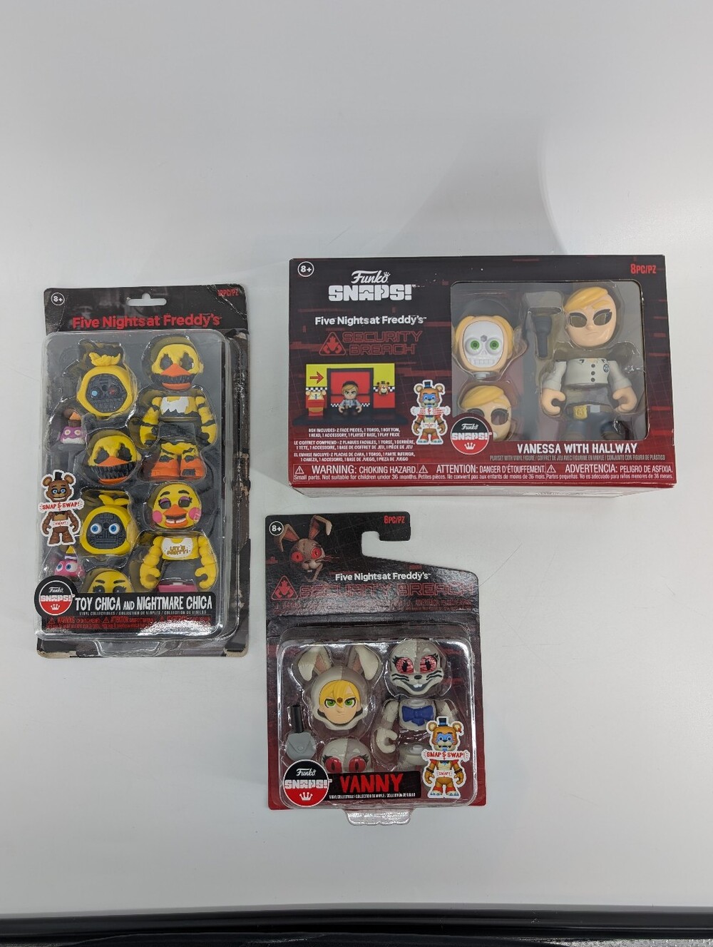 Funko Five Nights at Freddy's Toy Chica, Nightmare Chica, Vanny Figures Sets